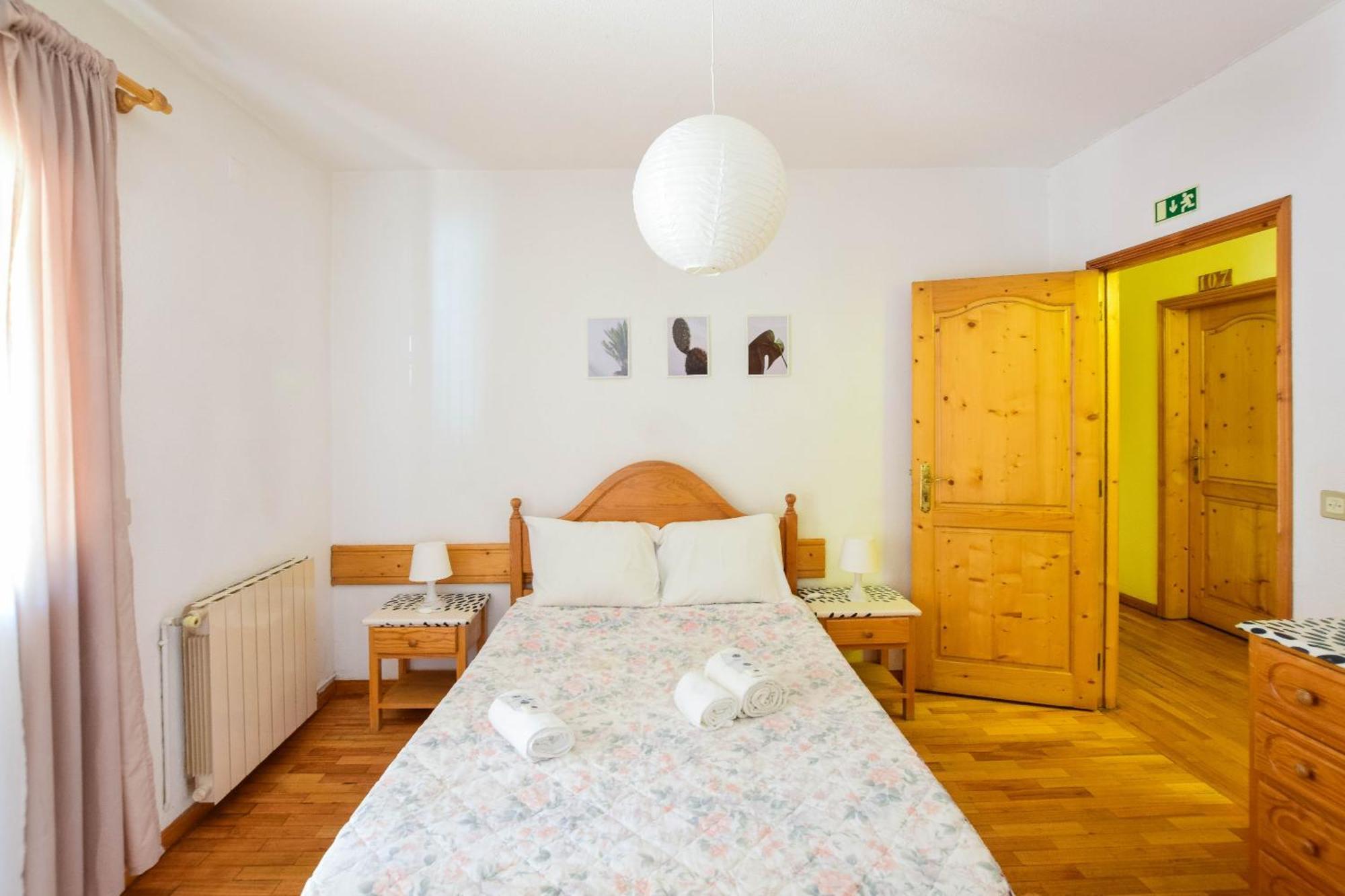 Nations Geres - Bed & Breakfast Buitenkant foto